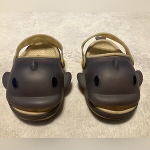 Kids' Gray Dolphin Slip on Shoes